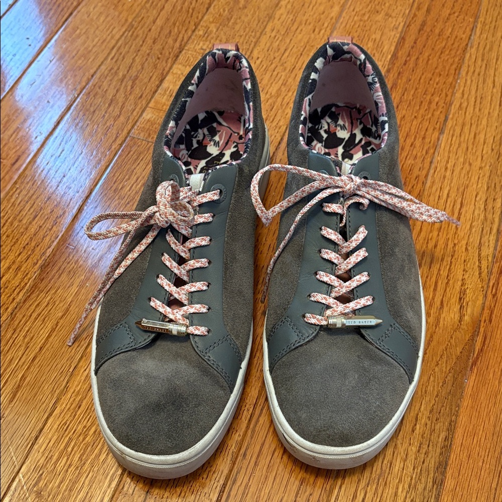 Ted Baker Sneakers 8.5